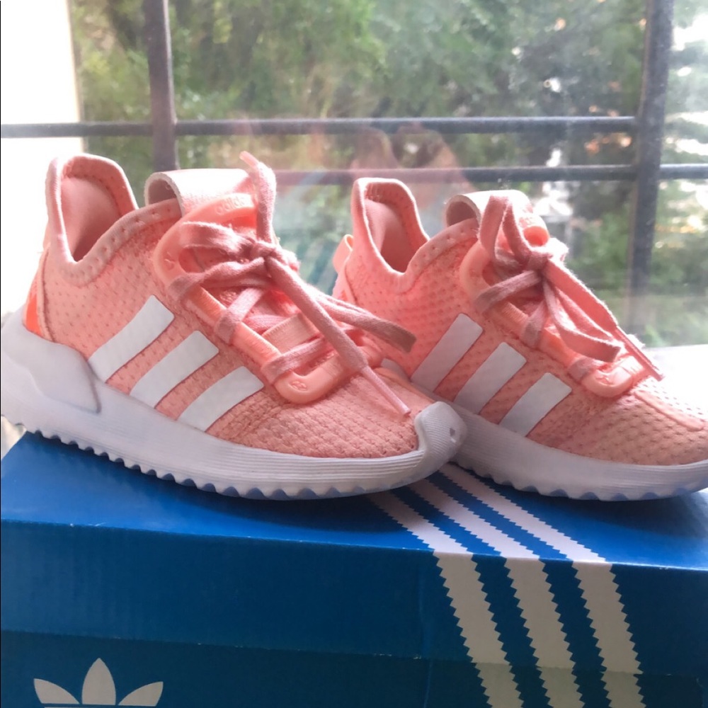 Adidas Original U Path Run Girls/Toddler shoes